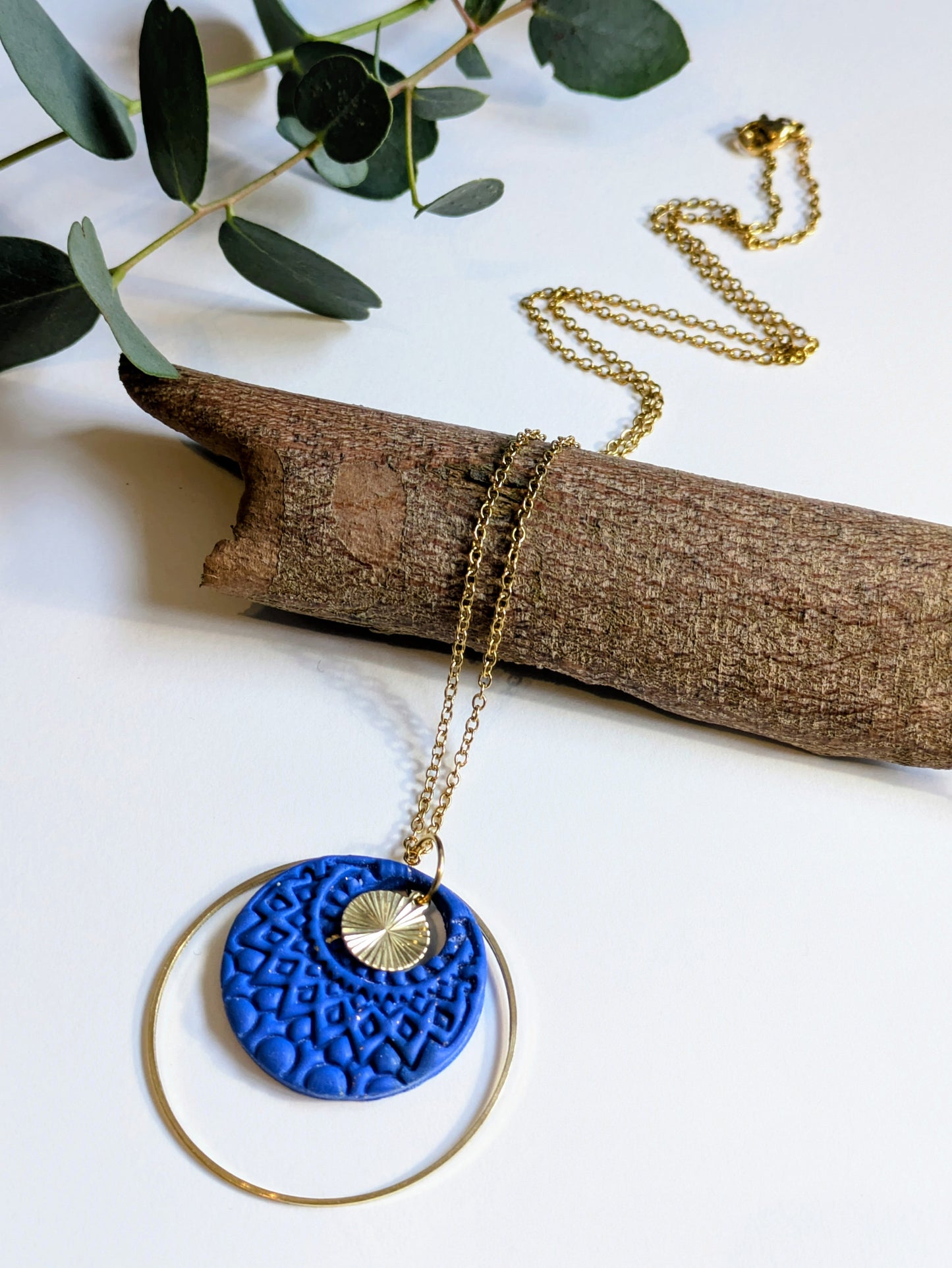 Collier chaîne & pendentif – Modèle Doré Tara (50 cm)